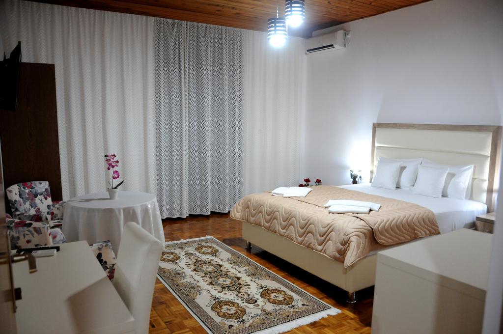 Guest House Smajlaga Ούλτσιν Εξωτερικό φωτογραφία