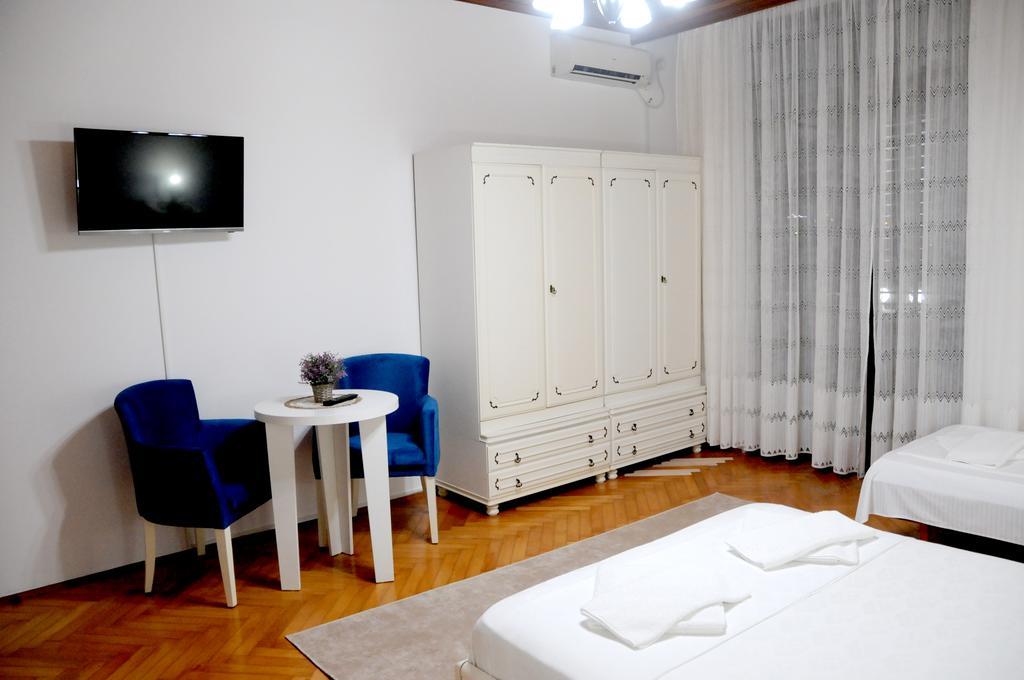 Guest House Smajlaga Ούλτσιν Εξωτερικό φωτογραφία